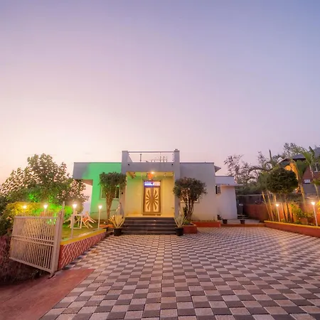Hill View Bungalow ,Mahabaleshwar , Private Swimming Pool Exterior photo